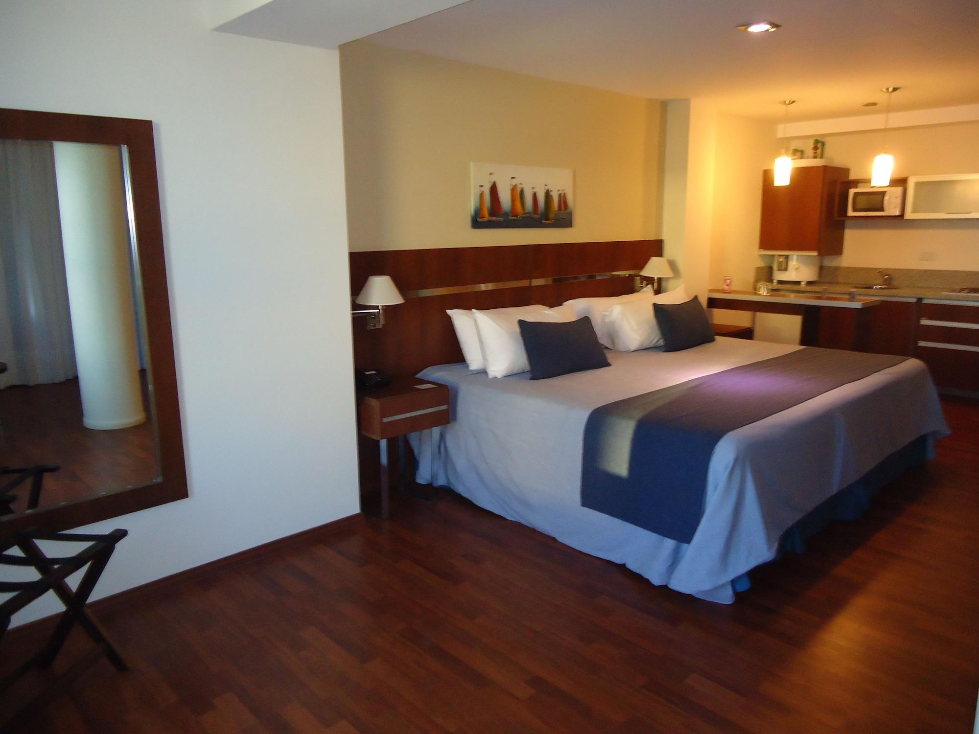 Puerto Amarras Hotel & Suites Санта-Фе Экстерьер фото